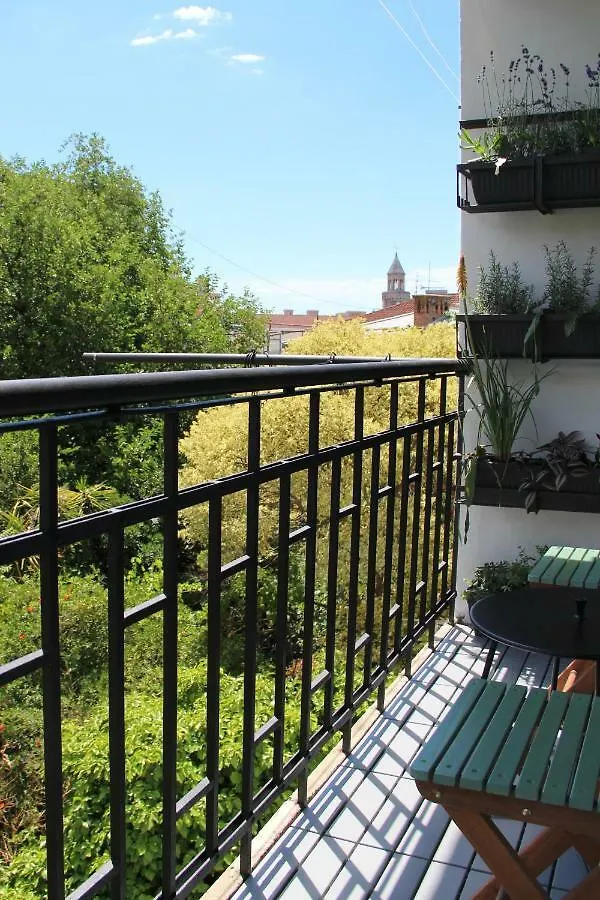 Apartment Jardin Split 0*,  Croatia